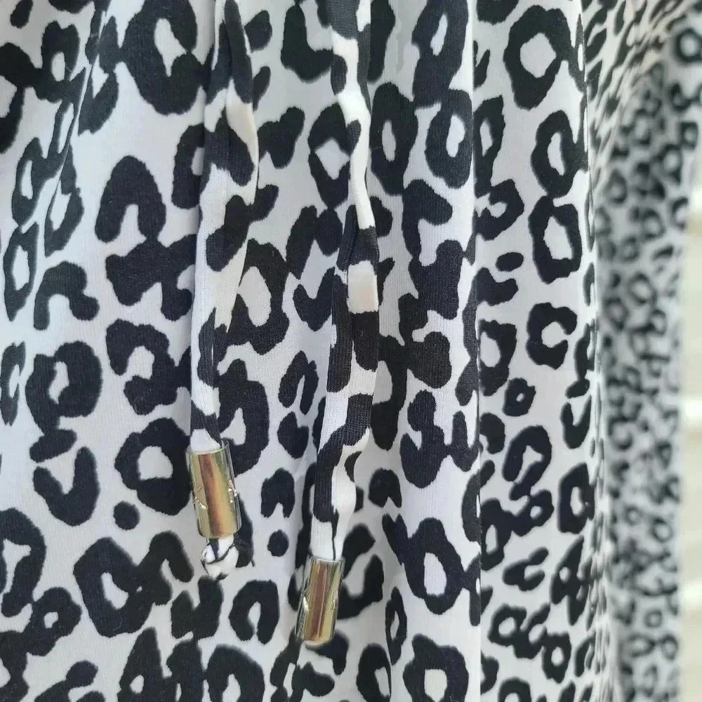 Michael Kors White Black Cheetah Leopard VNeck Tunic Shirt Stretch Bell Sleeve M - Picture 8 of 10